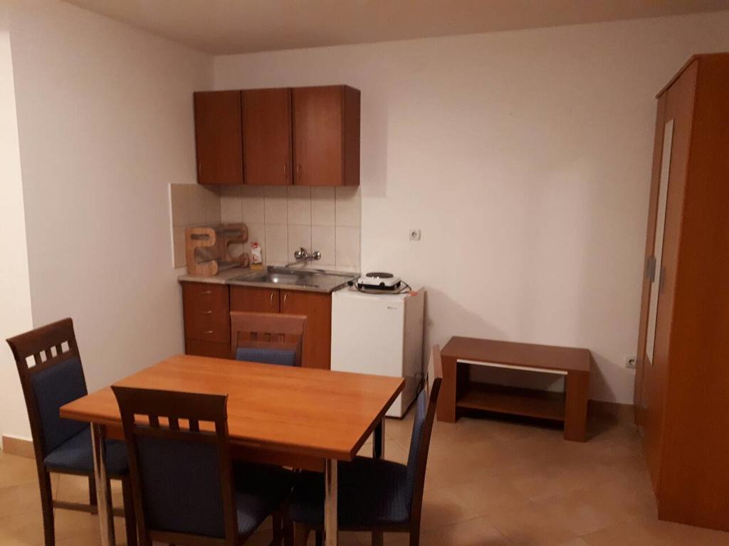 Apartments Scorpio Kotor Exterior photo